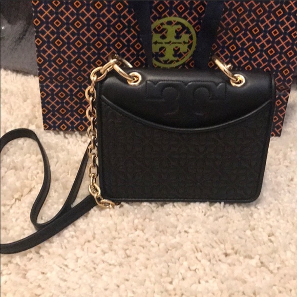 Tory Burch Handbags - Tory Burch Crossbody